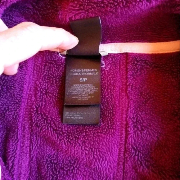 North Face Woman's Jacket Like New - Picture 4 of 4